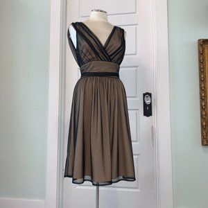 Clifford & Wills Dress sz6. B10
